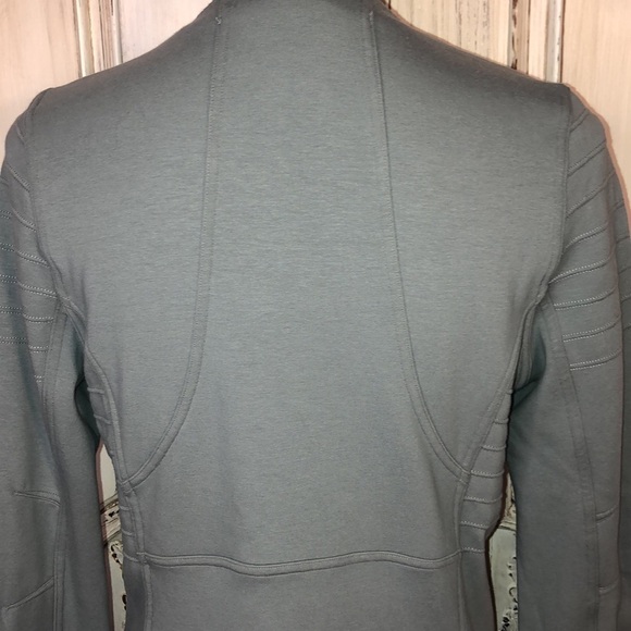 Athleta Beautiful Dusty Green Moto Style Long Sleeve Sport Jacket Size M - Picture 12 of 14